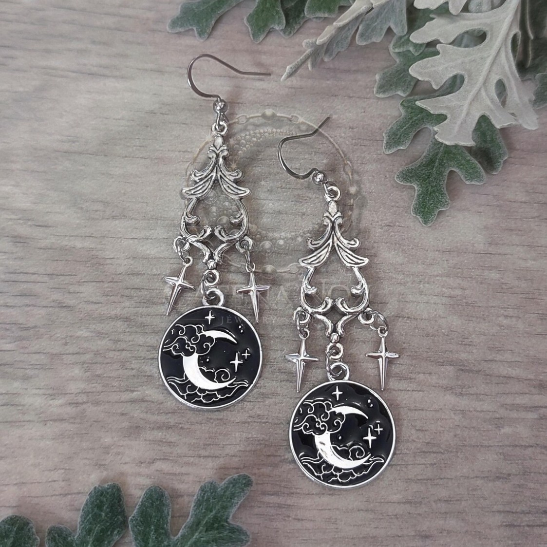 Women'S Victorian Accessories - 문 매직 귀걸이, 고딕 주얼리, 마녀
