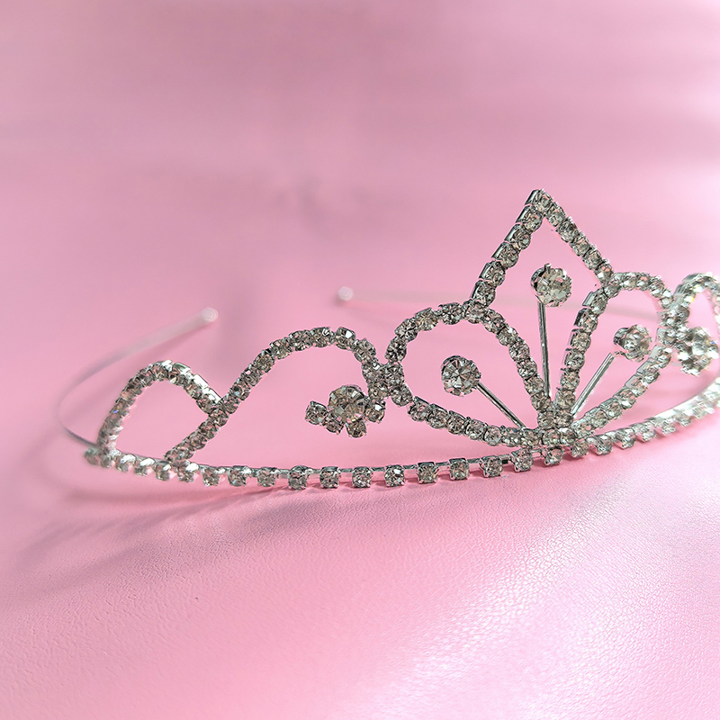 실버 컬러 라인스톤 신부 왕관 럭셔리 크리스탈 티아라  - Women Accessories Aesthetic 리뷰 및 가격