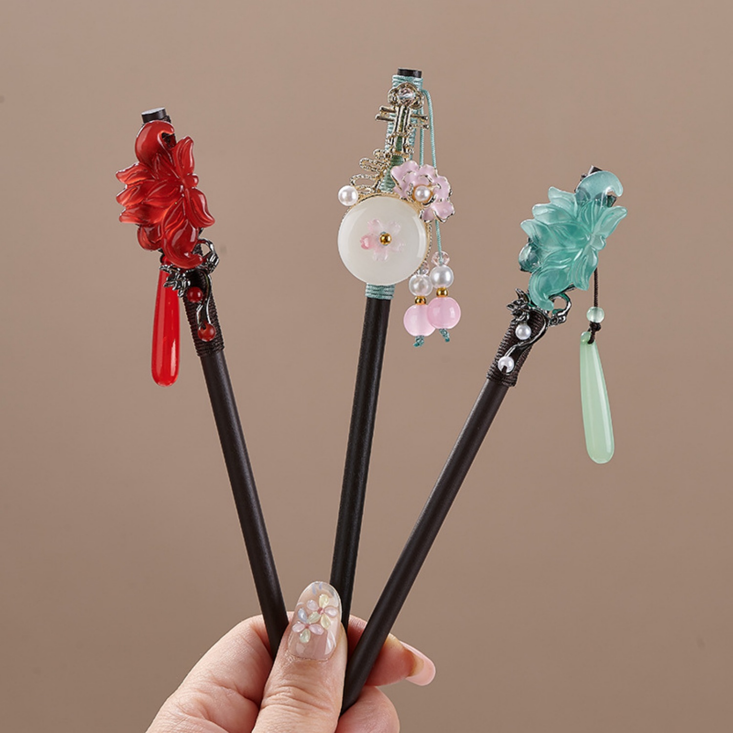여성을위한 빈티지 꽃 머리핀 우아한 나무 꽃 머리 스틱 - Women Accessories Aesthetic 리뷰 및 가격